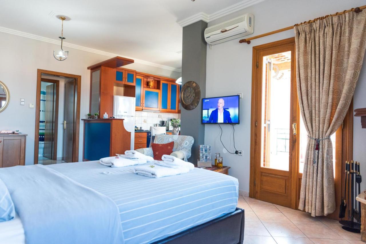 Athena'S Luxury Place Агрия Екстериор снимка