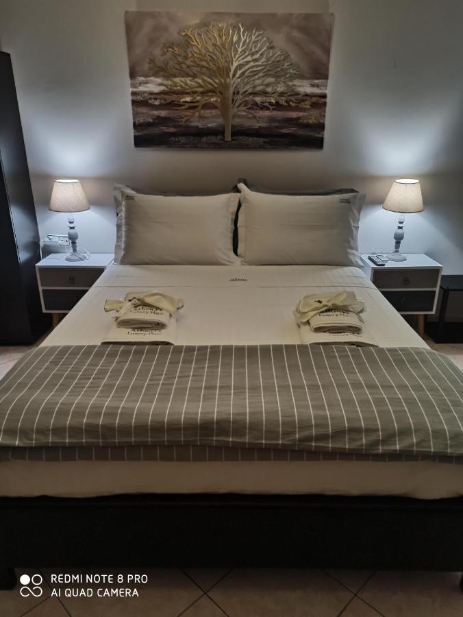 Athena'S Luxury Place Агрия Екстериор снимка
