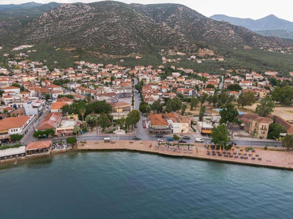 Athena'S Luxury Place Агрия Екстериор снимка
